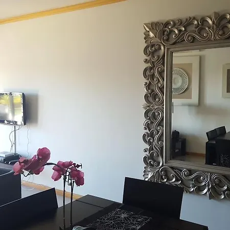 Casa Felicidade * Αλμπουφέιρα